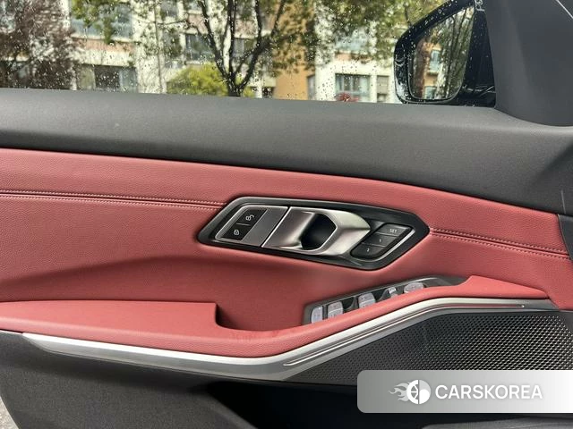 BMW 3 series 2025 Черный из Китая