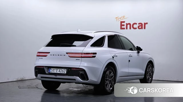 Genesis GV70 2024 Белый из Кореи