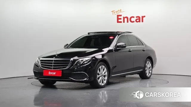 Mercedes-Benz E-Class W213 2019 Черный из Кореи