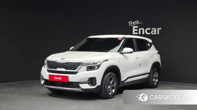 Kia Seltos 2021 Белый из Кореи