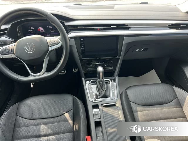 Volkswagen CC 2021 Белый из Китая