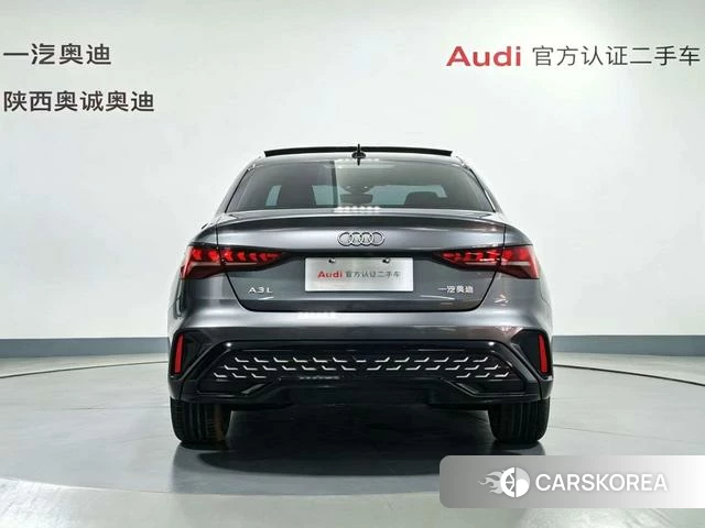 Audi A3 2026 Темно-серый из Китая