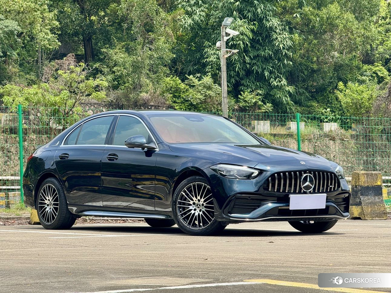 Mercedes-Benz Class C 2024 Зеленый из Китая