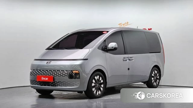 Hyundai Staria 2021 Серебряный из Кореи