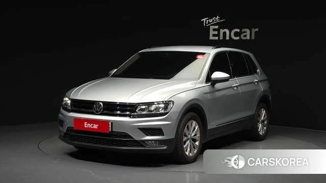 Volkswagen Tiguan second Generation 2018 Серебристо-серый из Кореи