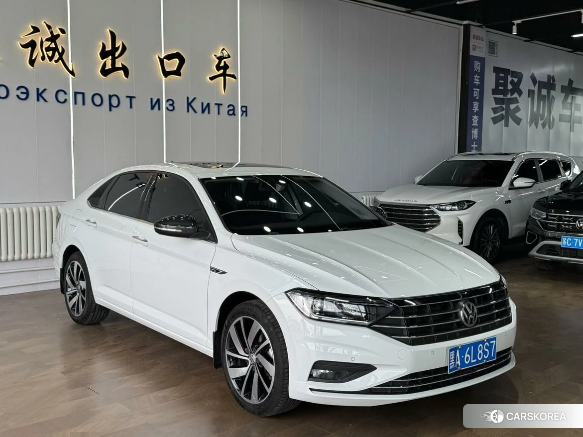 Volkswagen Sagitar 2022 Белый из Китая