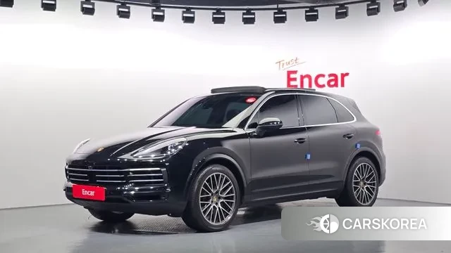 Porsche Cayenne (PO536) 2023 Черный из Кореи