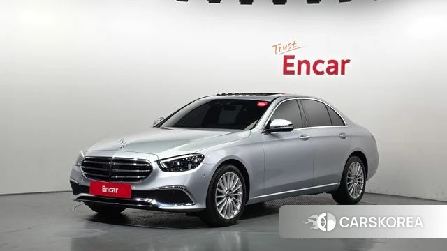 Mercedes-Benz E-Class W213 2021 Серебряный из Кореи