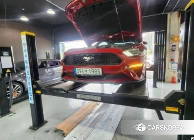 Ford Mustang 2022 Красный из Кореи