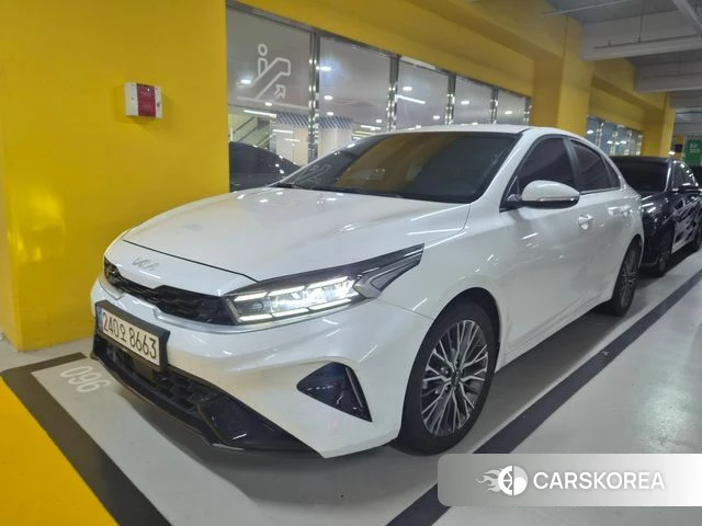 Kia The New K3 2nd generation 2023 Белый из Кореи