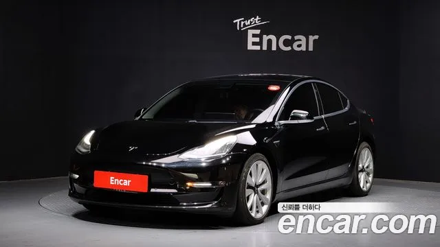 Tesla Model 3 2020 Черный из Кореи