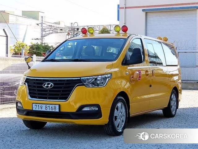 Hyundai The New Grand Starex 2020 Желтый из Кореи