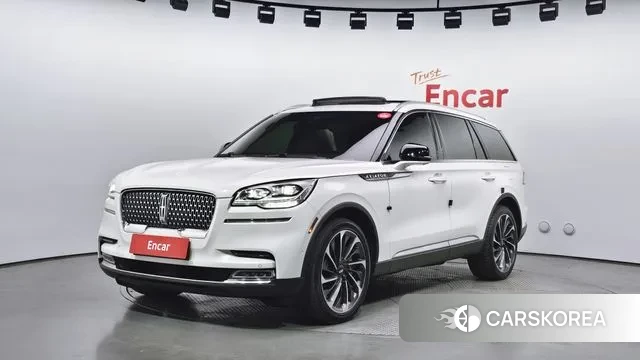 Lincoln Aviator 2nd generation 2020 Белый из Кореи