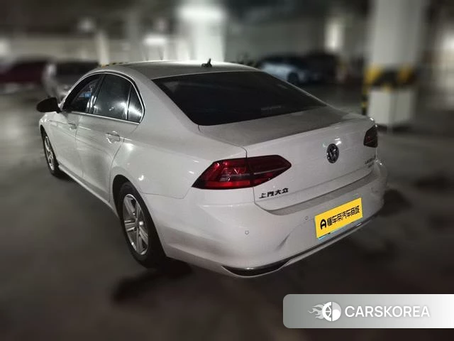 Volkswagen Lingdu 2021 Белый из Китая