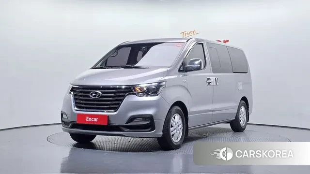 Hyundai The New Grand Starex 2018 Серебристо-серый из Кореи