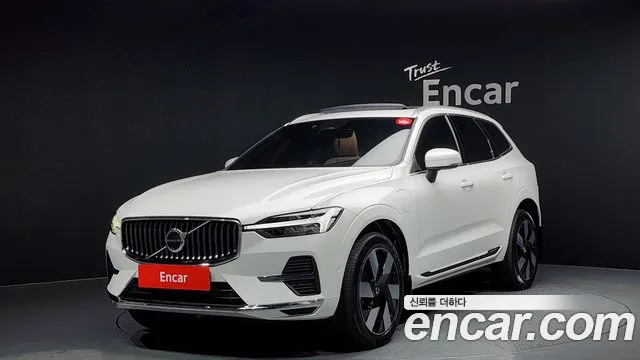 Volvo XC60 second Generation 2024 Белый из Кореи