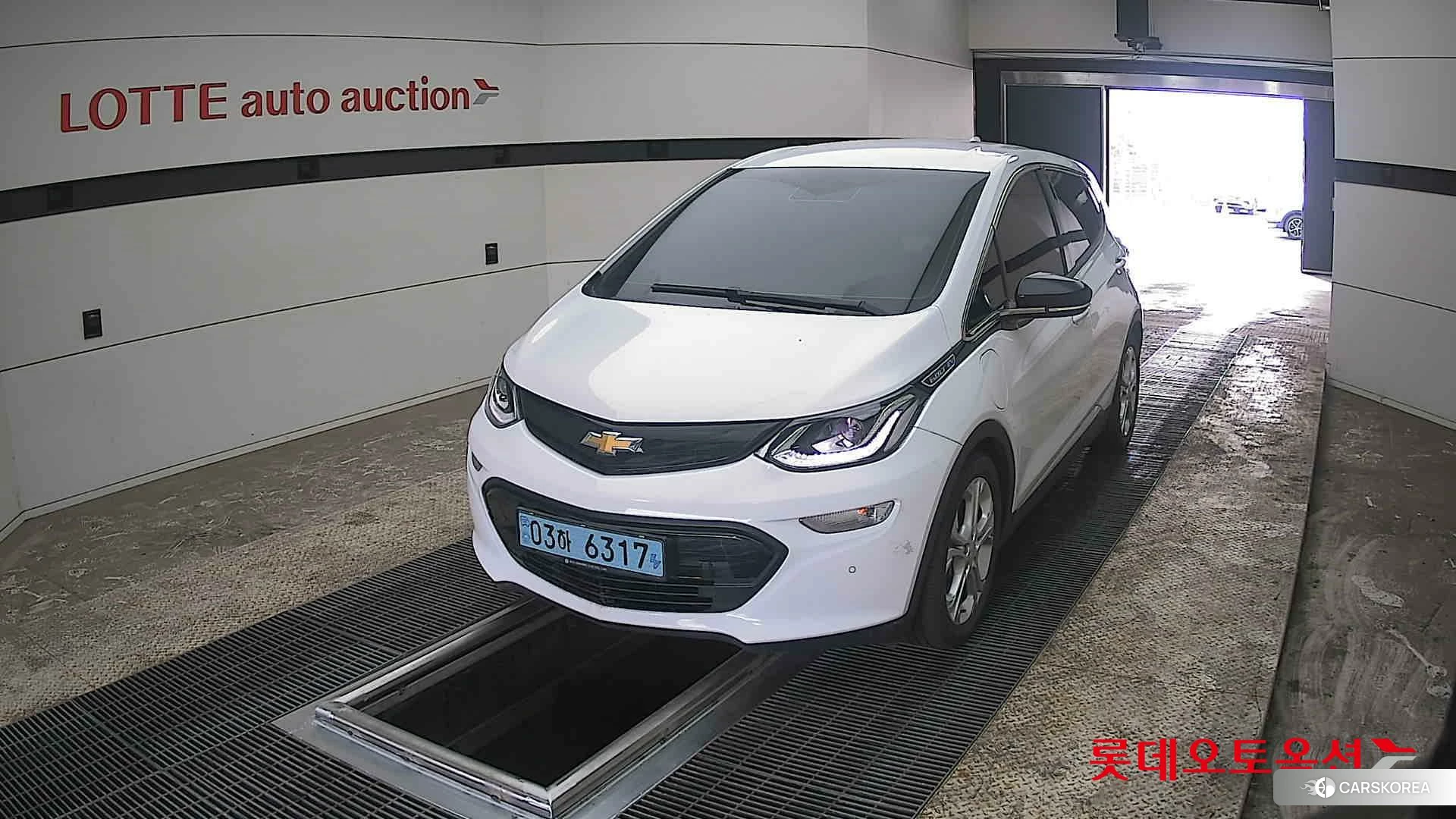 Korea G M Bolt (EV) 2019 Pure White из Кореи