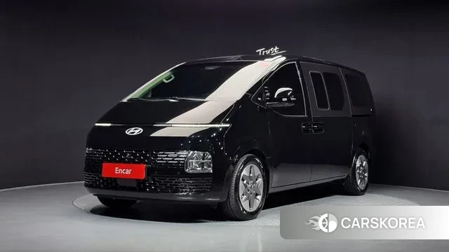 Hyundai Staria 2025 Черный из Кореи