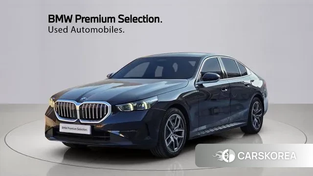 BMW 5 Series (G60) 2024 Черный из Кореи