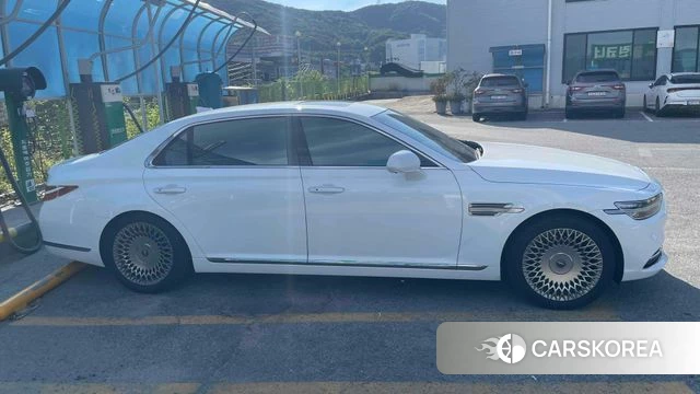 Genesis G90 2019 Белый из Кореи