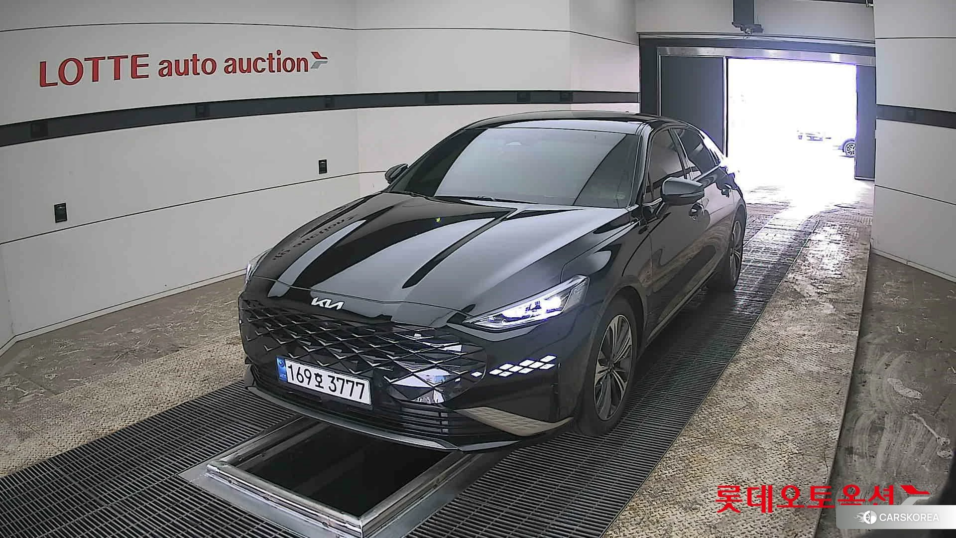 Kia K8 Hybrid 2022 Черный из Кореи