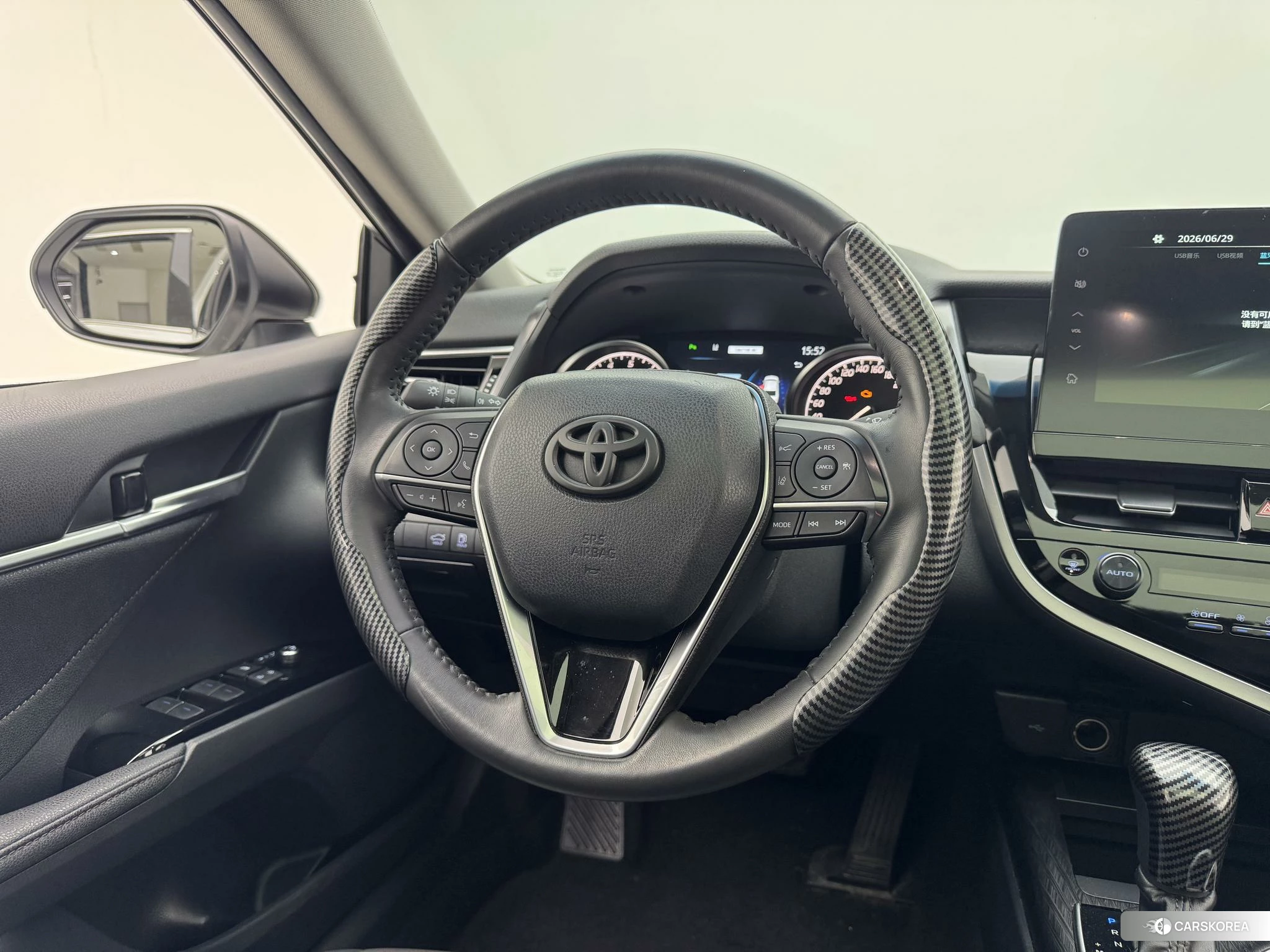 Toyota Camry 2022 Белый из Китая