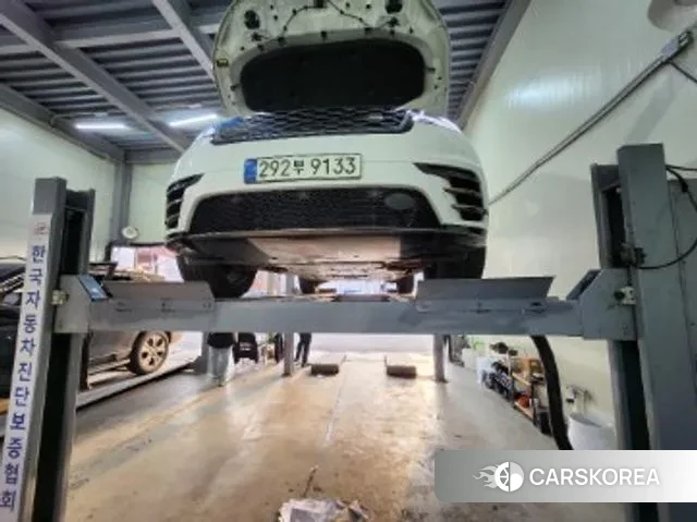 Land Rover Range Rover Velar 2021 Белый из Кореи