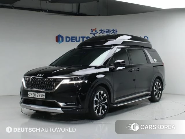 Kia Carnival 4th generation 2023 Жемчужный цвет из Кореи