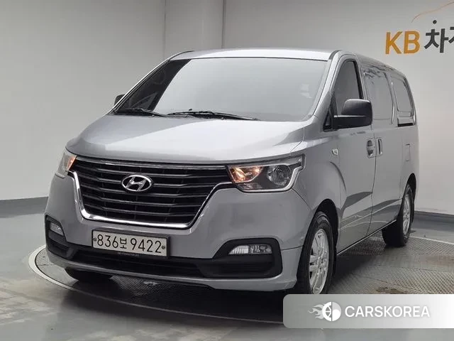 Hyundai The New Grand Starex 2018 Серебристо-серый из Кореи