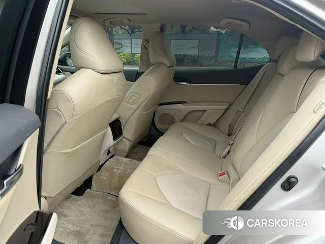 Toyota Camry 2022 Шампань из Китая