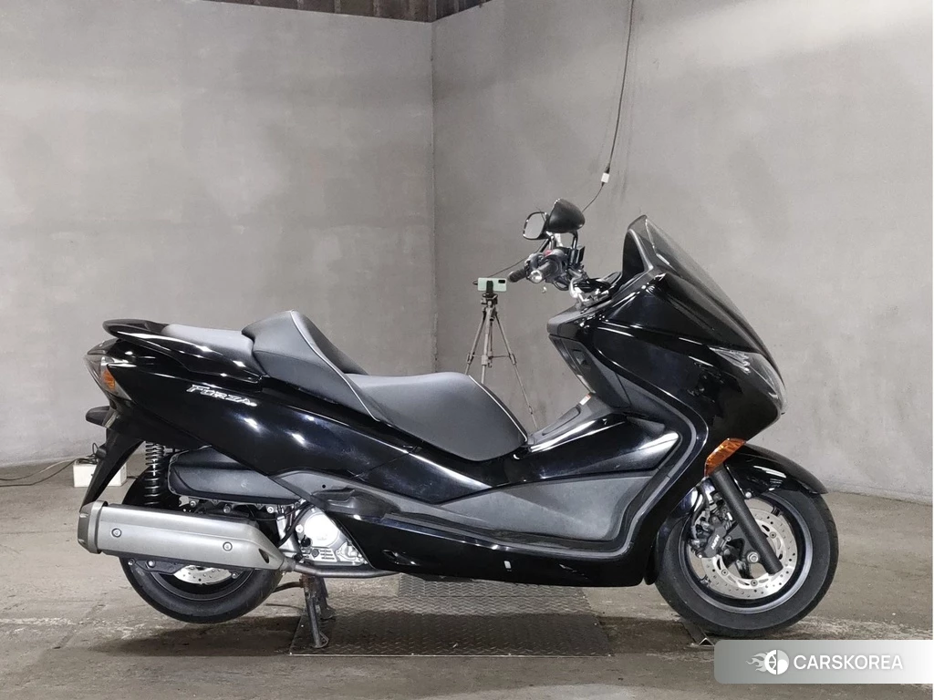 Проданный Honda FORZA Z 2012 из Японии, фото 2