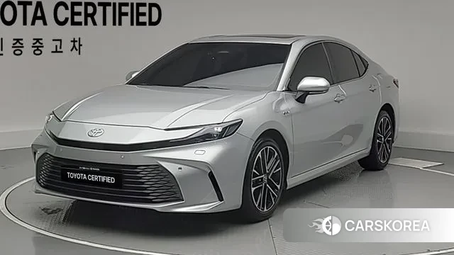 Toyota Camry (XV80) 2025 Серебряный из Кореи