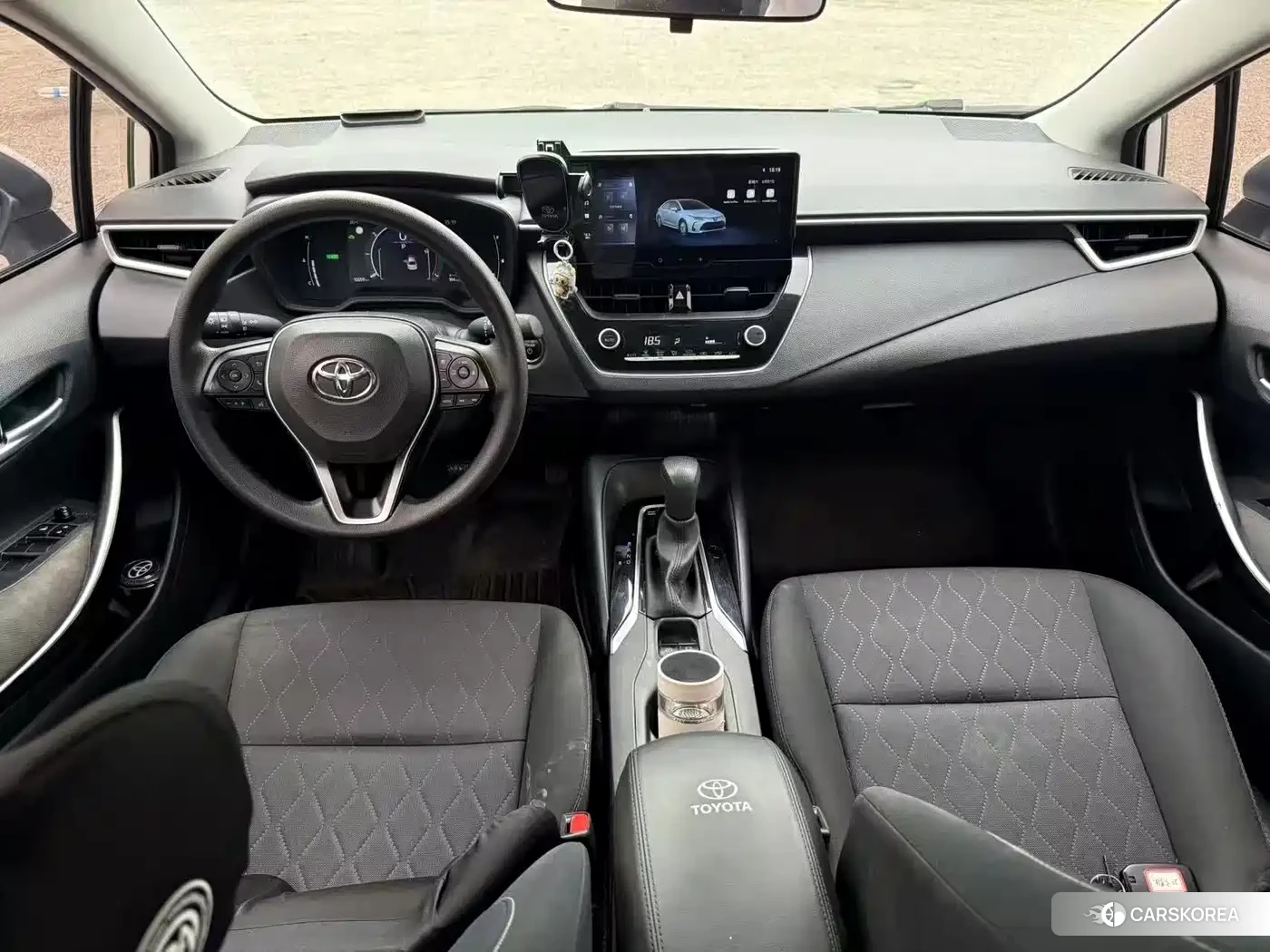 Toyota Corolla 2025 Белый из Китая
