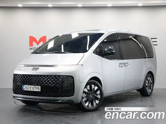 Hyundai Staria 2021 Серебряный из Кореи