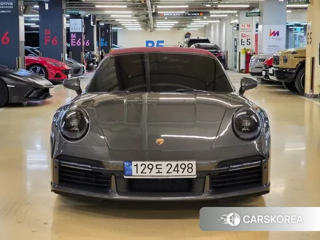 Porsche 911(992) 2021 Серый из Кореи