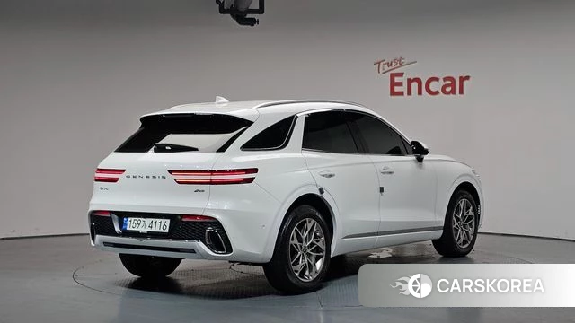 Genesis GV70 2023 Белый из Кореи