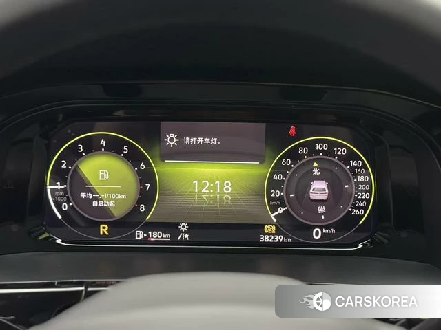 Volkswagen Tourang 2023 Черный из Китая