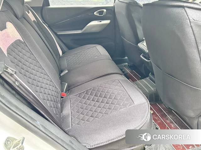 Baojun RC-5 2021 Белый из Китая