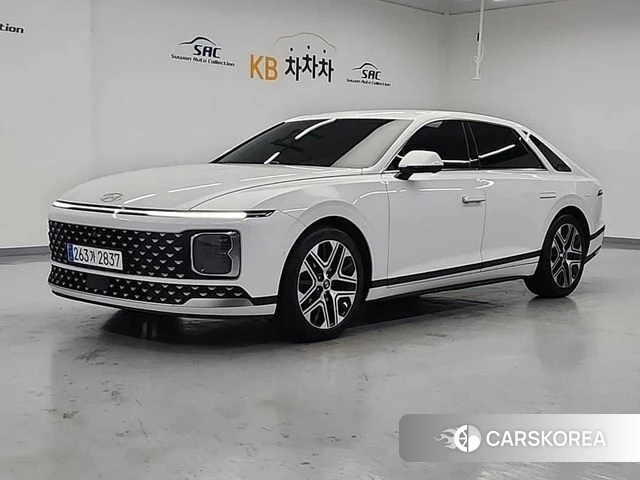 Hyundai Grandeur Hybrid (GN7) 2023 Белый из Кореи