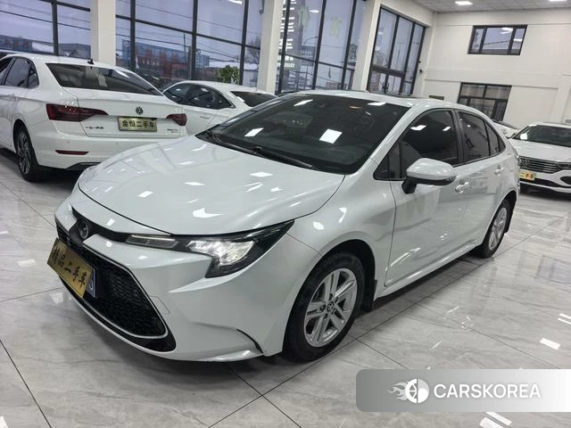 Toyota Lei Ling 2021 Белый из Китая