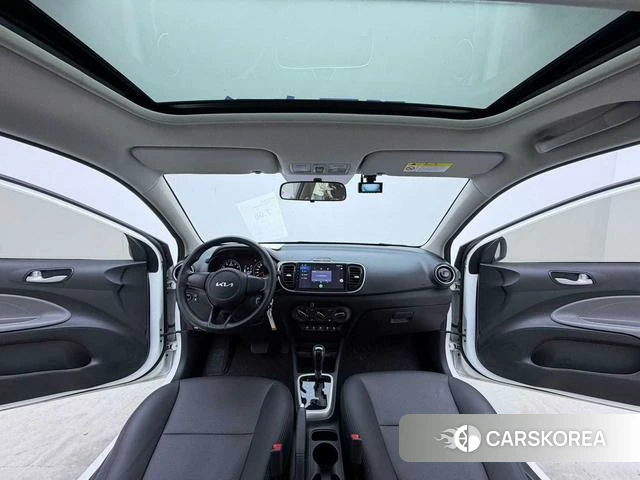 Kia Huanchi 2021 Белый из Китая