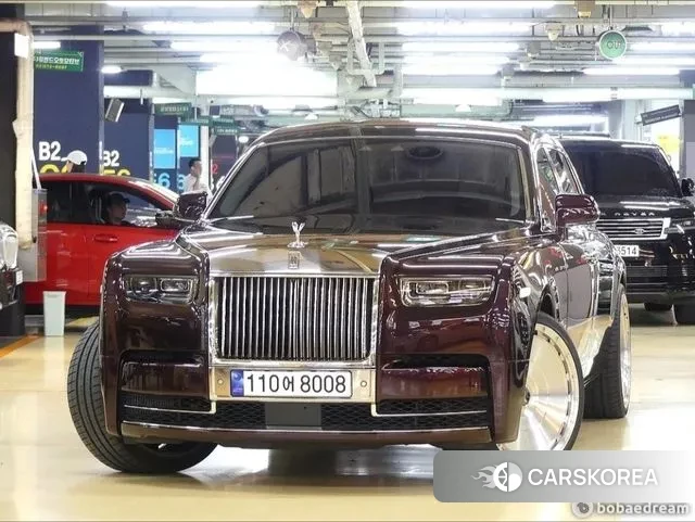Rolls-Royce Phantom 2023 Черный двухцветный из Кореи