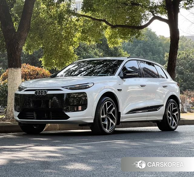 Audi Q6L e-tron 2025 Белый из Китая
