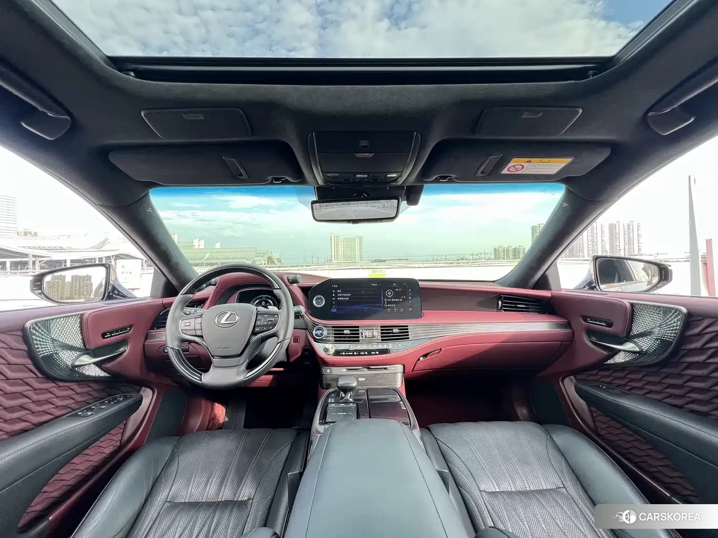 Lexus LS 2021 Черный из Китая