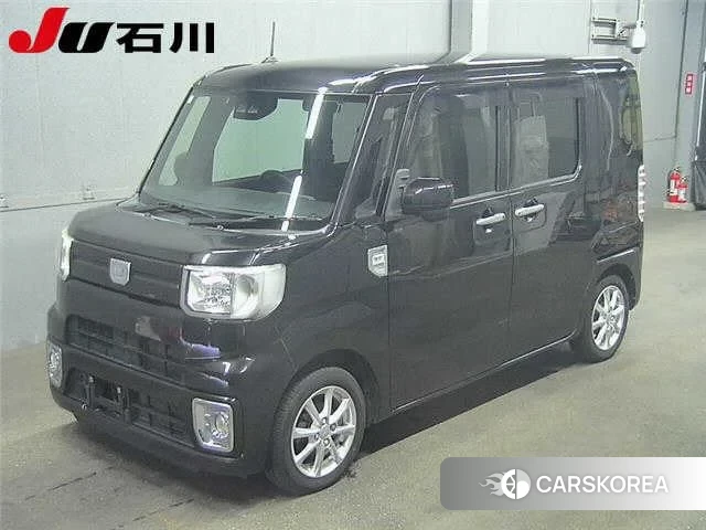 Daihatsu Wake 2019 из Японии