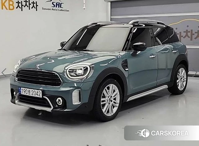 Mini Cooper Countryman 2023 Темно-зеленый из Кореи