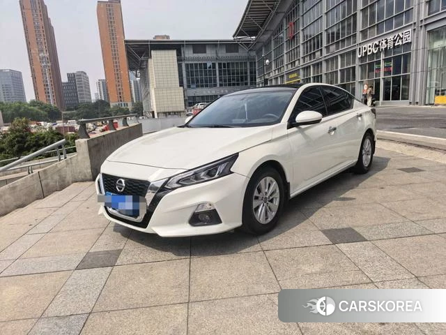 Nissan Teana 2019 Белый из Китая