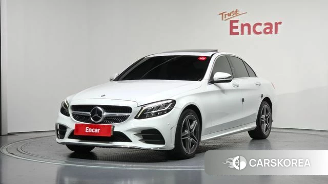 Mercedes-Benz C-Class W205 2021 Белый из Кореи