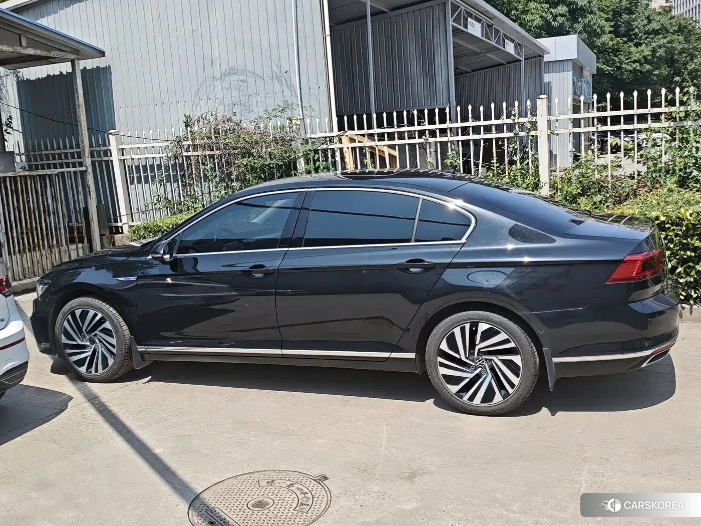 Volkswagen Magotan 2024 Черный из Китая
