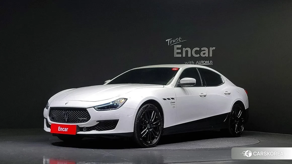 Maserati Ghibli 2022 из Кореи